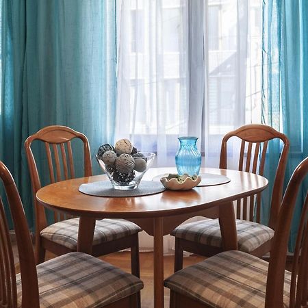 Sea Apartment Colours Burgas Екстер'єр фото